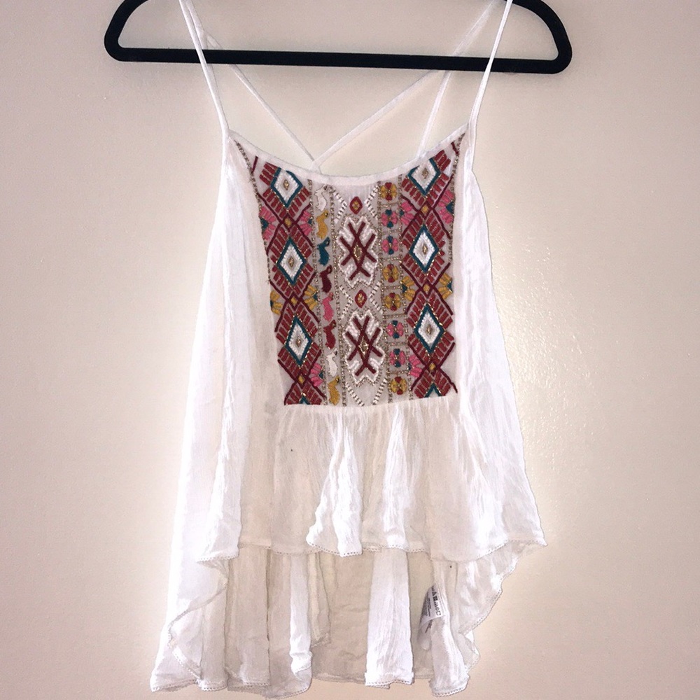 UO white Embroidered tank